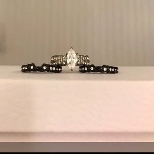 TK316 White Sapphire Marquise Cut Ring Set